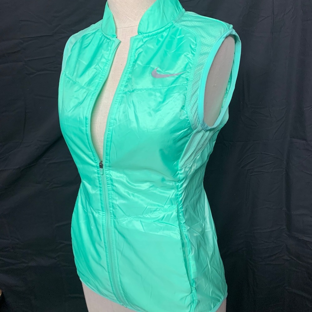 **NWOT** Nike Vest